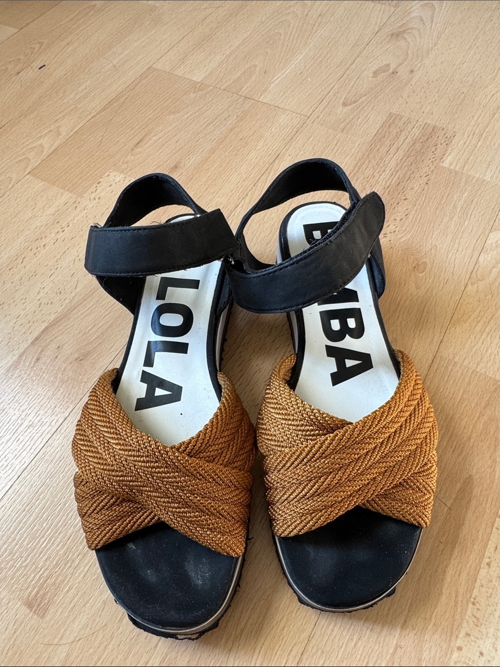 BIMBA Y LOLA Sandals size 39